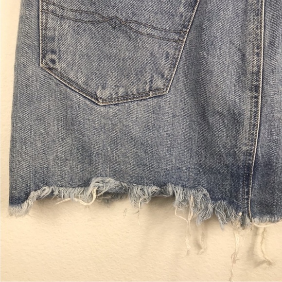 Lucky Brand Old Favorite Mini Jean Denim Skirt Sz 10/30 - Picture 16 of 16